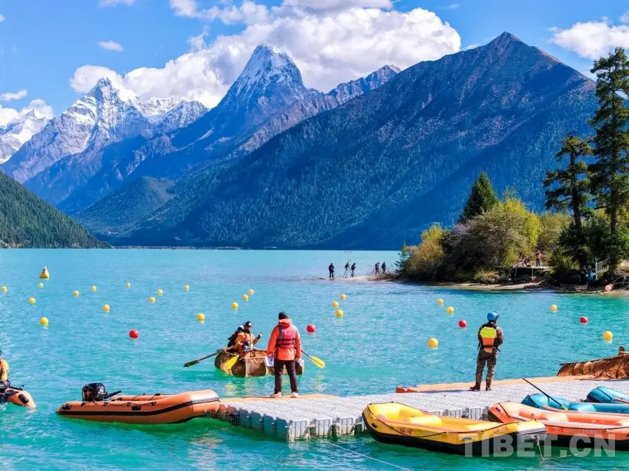 图为, 林芝南迦巴 图为, 林芝南迦巴